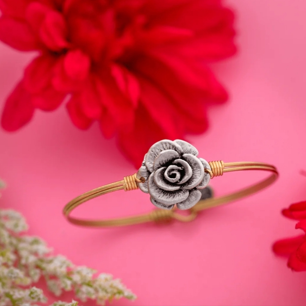 Rose Bangle Braclet, Luca + Danni